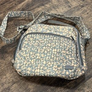Lug Ranger Quilted Bag‎ with Patterned Interior